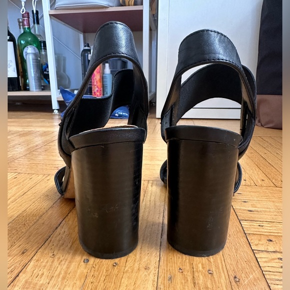 EUC Aldo heels - Picture 4 of 4